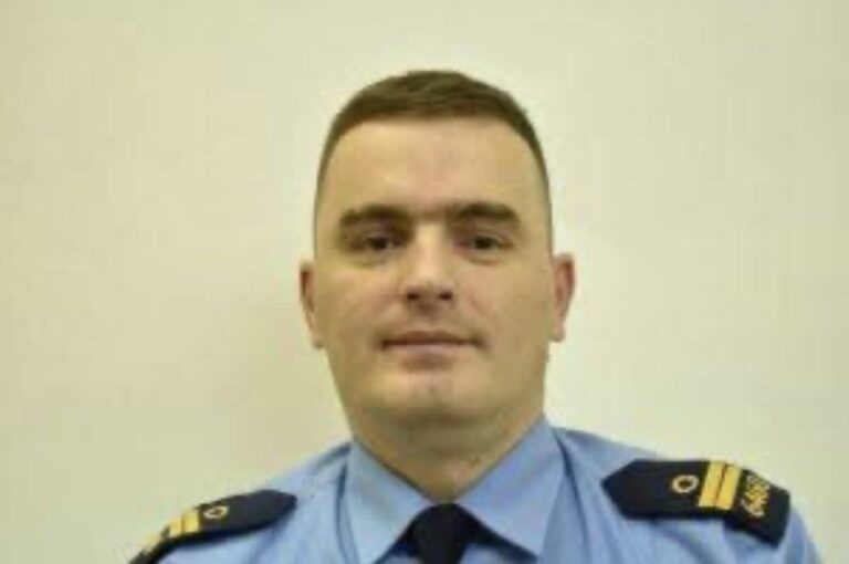 “Më ndiq”, polici rrëfen momentin prekës kur ndihmoi një baba të arrinte te vajza në çastet e fundit