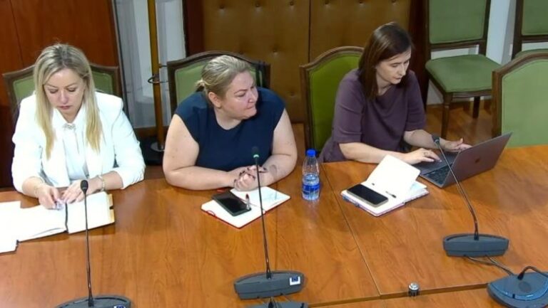 Bido: Kristina greke, paradite shan projektin e Zvërnecit, pasdite kërkon emisione greqisht