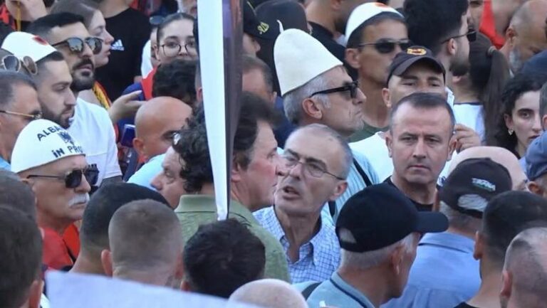 Ish-truproja e Berishës dhe Stresi në protestë, ka nervozizëm