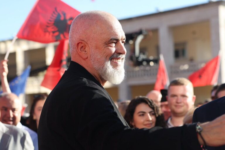 Rama në “Flasim”, Episodi 22, Sezoni 6: 35-vjetori i PS-së e gjen Shqipërinë më mirë se ndonjëherë dhe më pranë BE-së