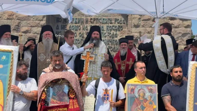 Klerikët serbë edhe në manifestimin e Gazimestanit vijuan me dialektikën e theksuar fetare dhe nacionaliste
