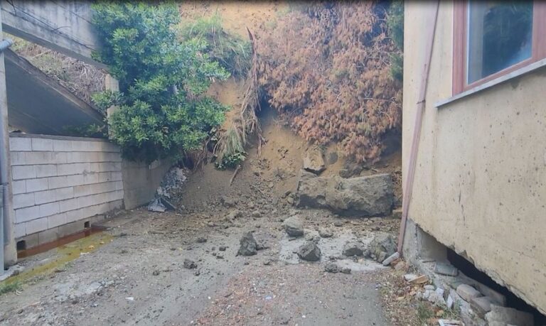 Rrëshqitja e tokës në Currila, Prefekti i Durrësit thërret takim emergjent