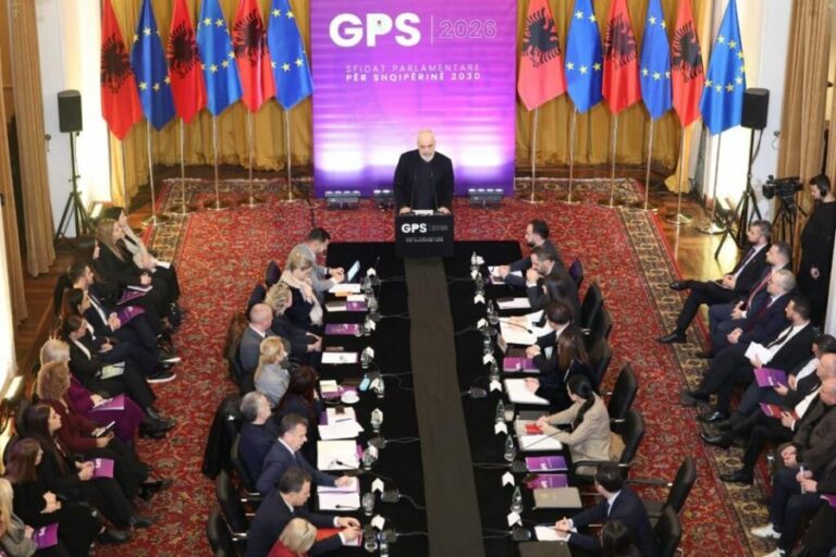Protestat dhe situata politike, Rama thërret grupin parlamentar të PS-së