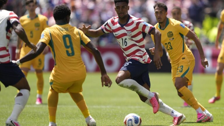 KUPA E BOTËS – LIVE SHBA-Australi 1-0: Autogoli i jep epërsinë amerikanëve, Australia kërkon barazimin