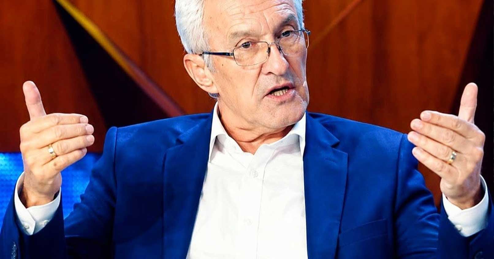Sot në përvjetorin e ikjes së Agim Doçit  poetit dhe polemistit  artistit të fjalës së lirë dhe antikonformistit