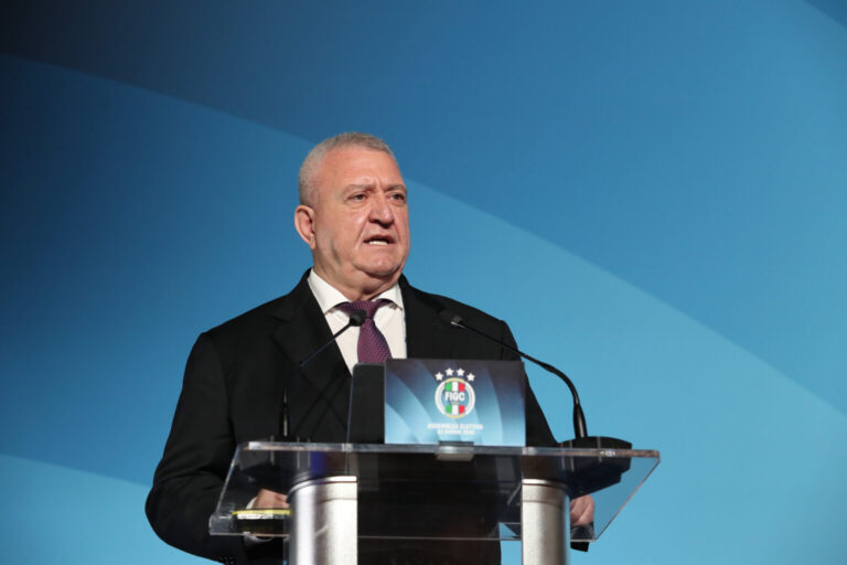 Duka merr pjesë në Asamblenë Zgjedhore të Federatës Italiane të Futbollit, uron presidentin e ri Malagò