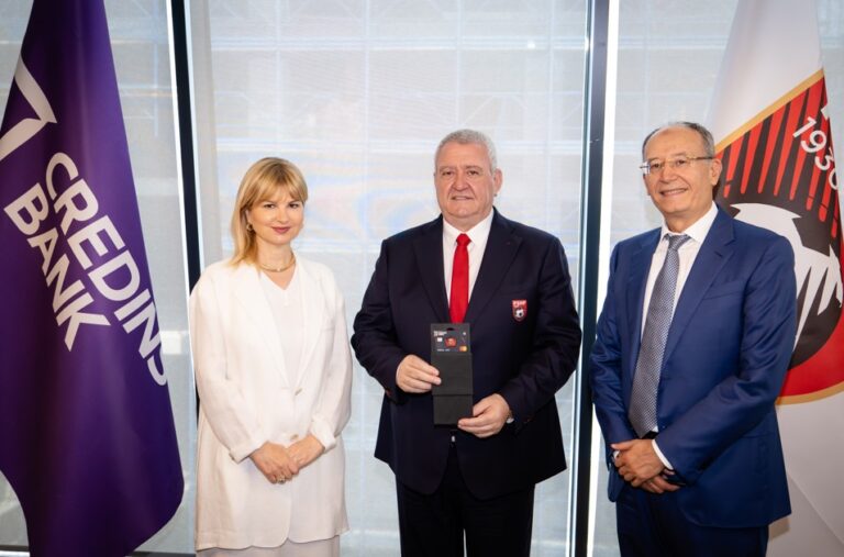 Credins bank dhe Federata Shqiptare e Futbollit forcojnë partneritetin strategjik me lançimin e kartës GOOL!