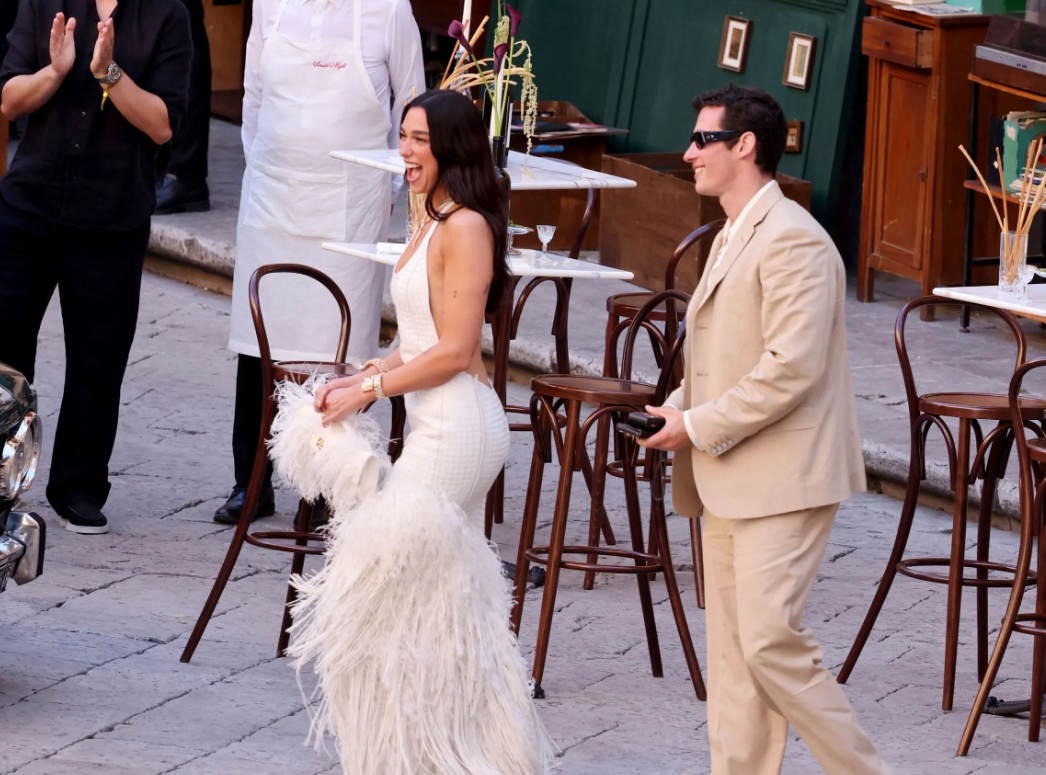 foto-dasma-e-vitit-dua-lipa-dhe-callum-turner-nisin-festimet-madheshtore