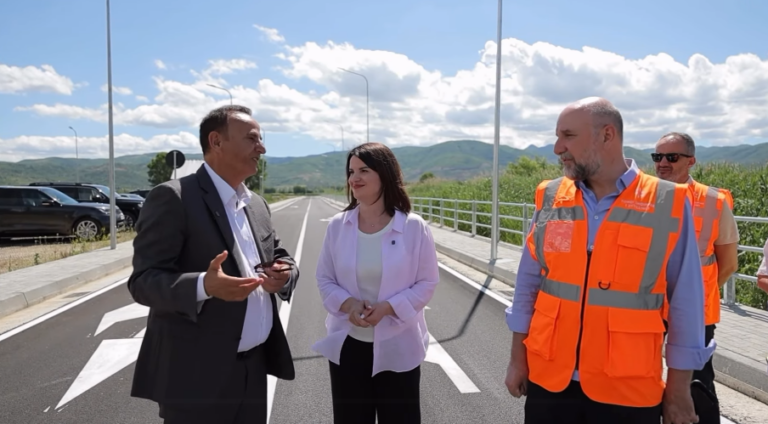 Koçiu: 22 milionë euro investime për zhvillimin e Tushemishtit si destinacion turistik gjithëvjetor