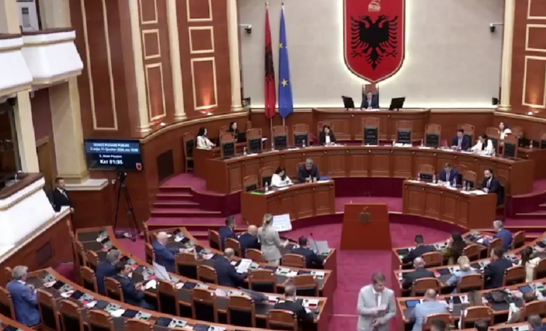 Nis seanca plenare në Kuvend, 6 interpelanca, mes tyre edhe me Ramën