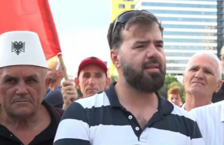 Nis protesta, dita e 23-të. Thirrja e qytetarëve: Dorëheqje dhe qeveri teknike! Do të ketë përshkallëzim