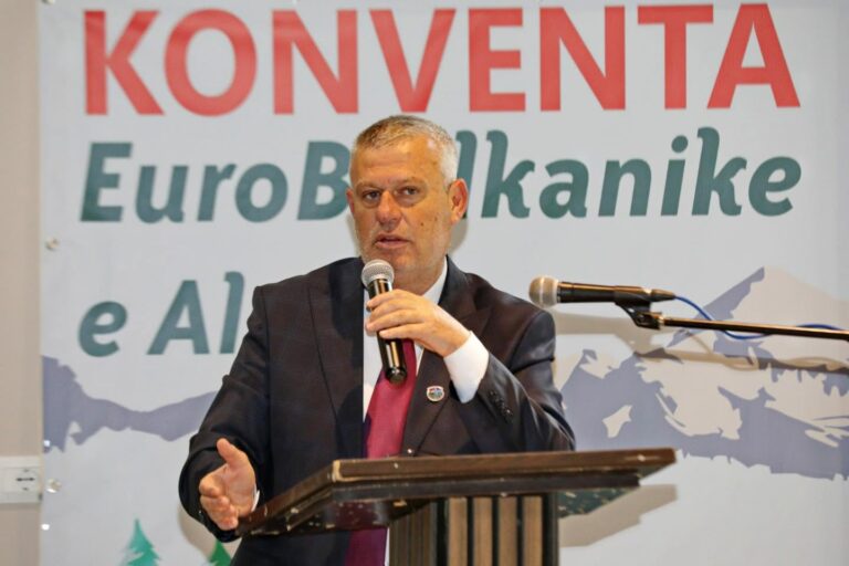 Në 100-vjetorin e saj, Prefektura e Tiranës organizon ekspozitë historike dhe veprimtari solemne
