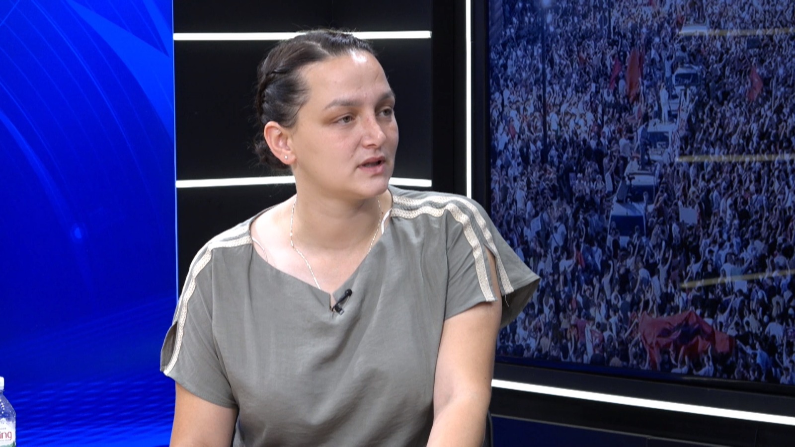 A do të qëndrohet në shesh  Luçiana Kokaj  Në vazhdim do të strukturohet më mirë