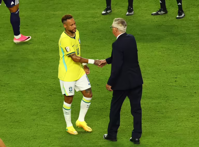Ancelotti elozhe për Neymarin pas rikthimit: E fitoi me punë dhe profesionalizëm mundësinë për të luajtur