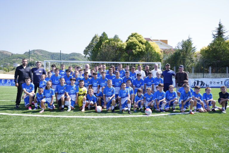 Duka inauguron fushën e re në Picallë: Investim për fëmijët, të rinjtë dhe të ardhmen e futbollit