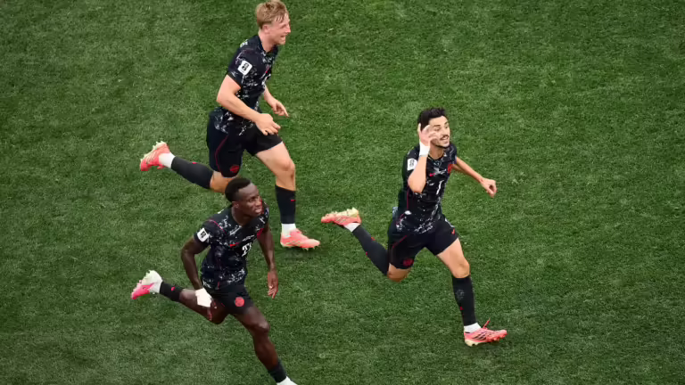 Kanadaja kualifikohet në 1/8-at e finaleve, Eustaquio hero në minutën e 91-të