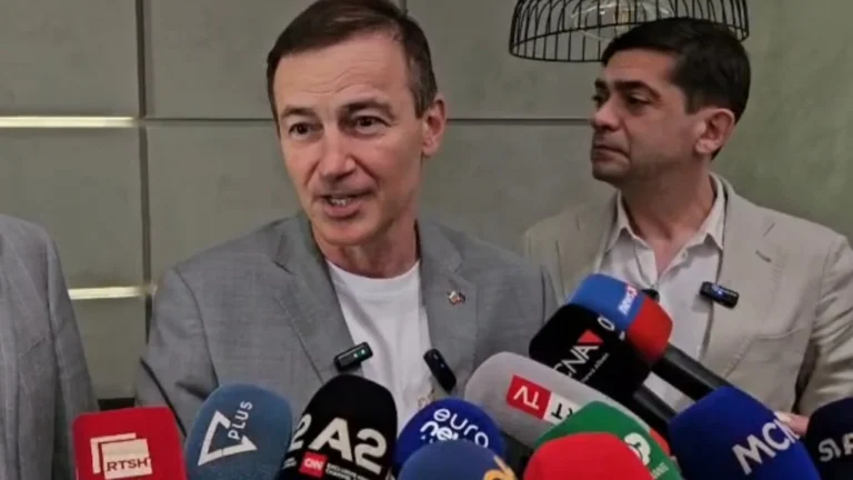 Eurodeputeti bullgar nga Korça: Protestat paqësore duhen dëgjuar, Shqipëria mbetet pranë BE-së