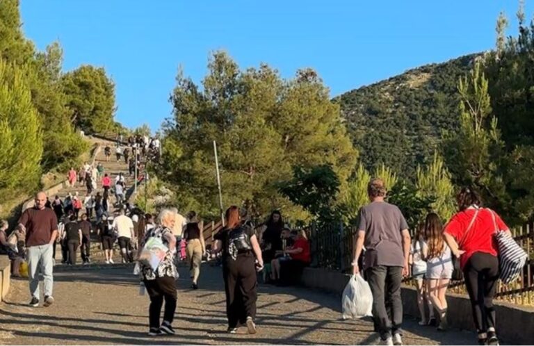 Pelegrinazh masiv në Laç, mijëra besimtarë kremtojnë festën e Shna Ndout