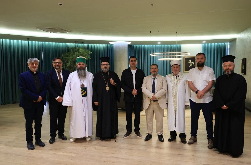 Rivitalizimi i Kalasë së Elbasanit  kryebashkiaku Llatja takim konsultues me komunitetet fetare