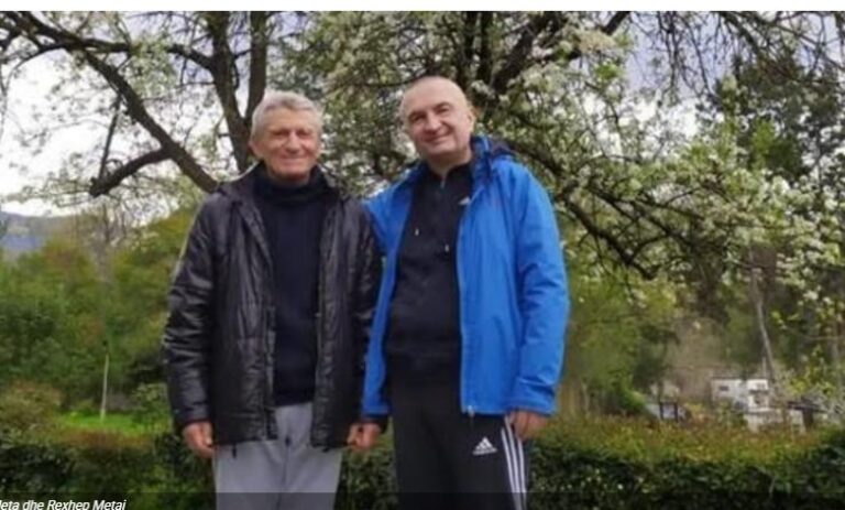 Ilir Meta lë qelinë, niset drejt Skraparit për varrimin e të atit