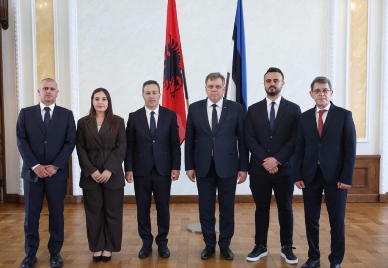 Kryetari Peleshi në Estoni: Mbështetje e fuqishme për anëtarësimin e Shqipërisë në BE
