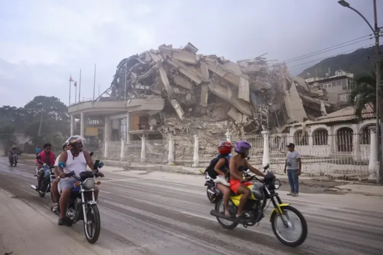 Tërmeti shkatërrues në Venezuelë, bilanci i viktimave shkon mbi 900