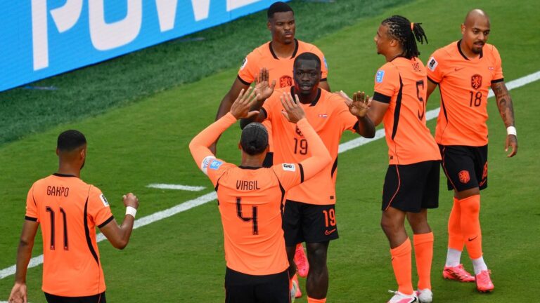 Holanda siguron vendin e parë, kualifikohen edhe Japonia dhe Suedia
