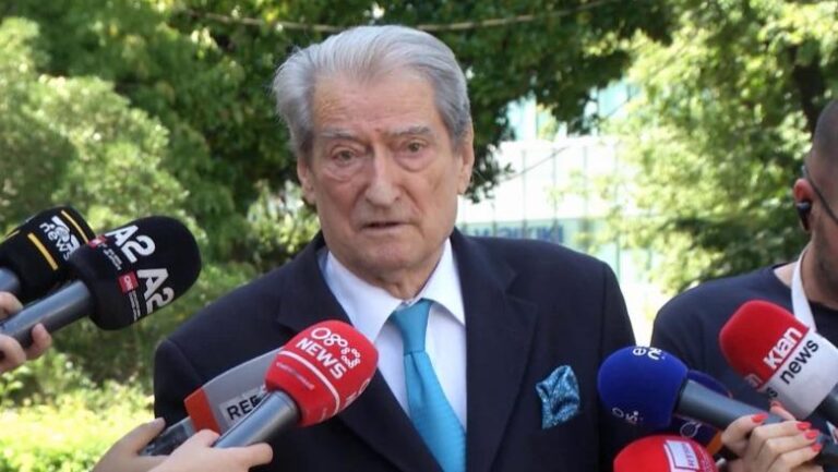 Reforma territoriale, Berisha: Rama erdhi në Kuvend për ta ”varrosur”