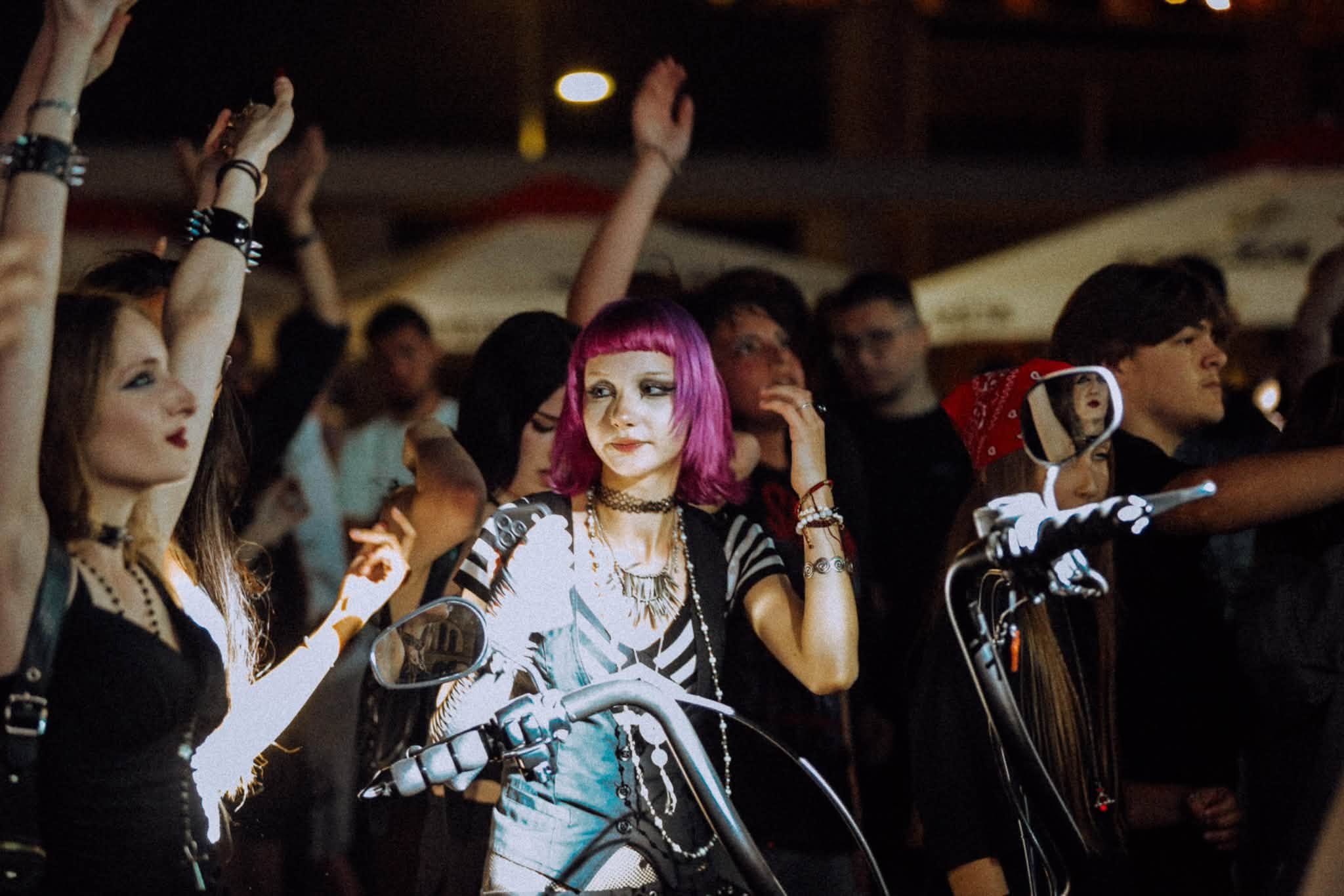 korca-elektrizohet-nga-moto-rock-festival-rama-percjell-atmosferen-kryeqyteti-i-veres-festive