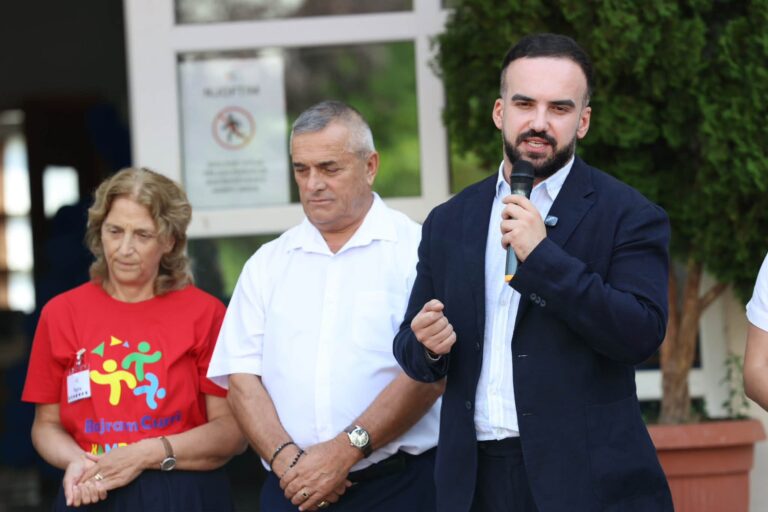 250 fëmijë në kampin veror të Tropojës, ministri Jaupaj: Në fokus edukimi mjedisor