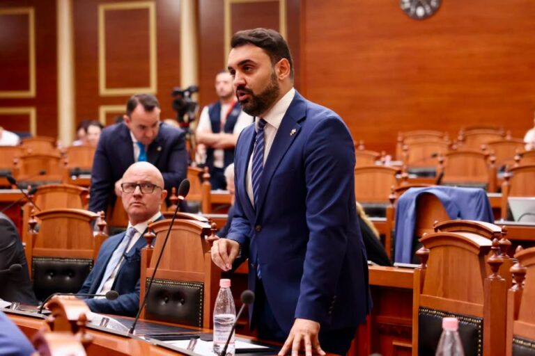 Këlliçi: Shqiptarët kanë paguar 500 milionë dollarë për drejtësinë e re, por korrupsioni rritet