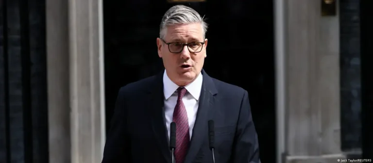 Kryeministri britanik Keir Starmer njofton rritjen e shpenzimeve për mbrojtjen