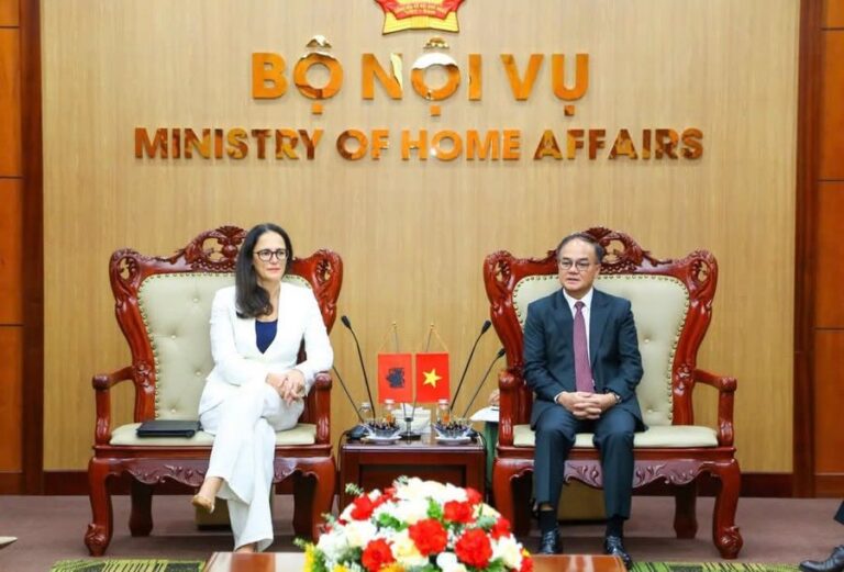 Punëtorët nga Vietnami drejt Shqipërisë, firmoset memorandumi i bashkëpunimit