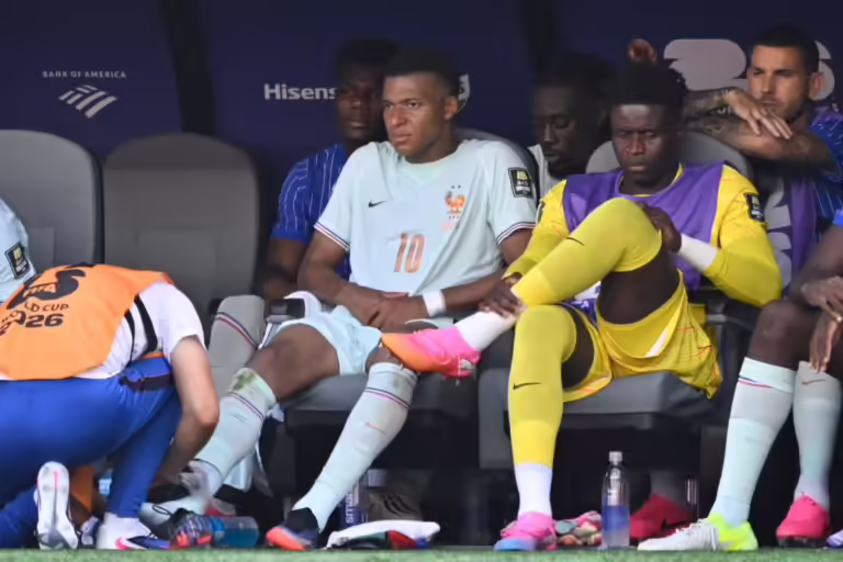 Mbappe ka një mesazh për tifozët pas dëmtimit që pësoi ndaj Marokut