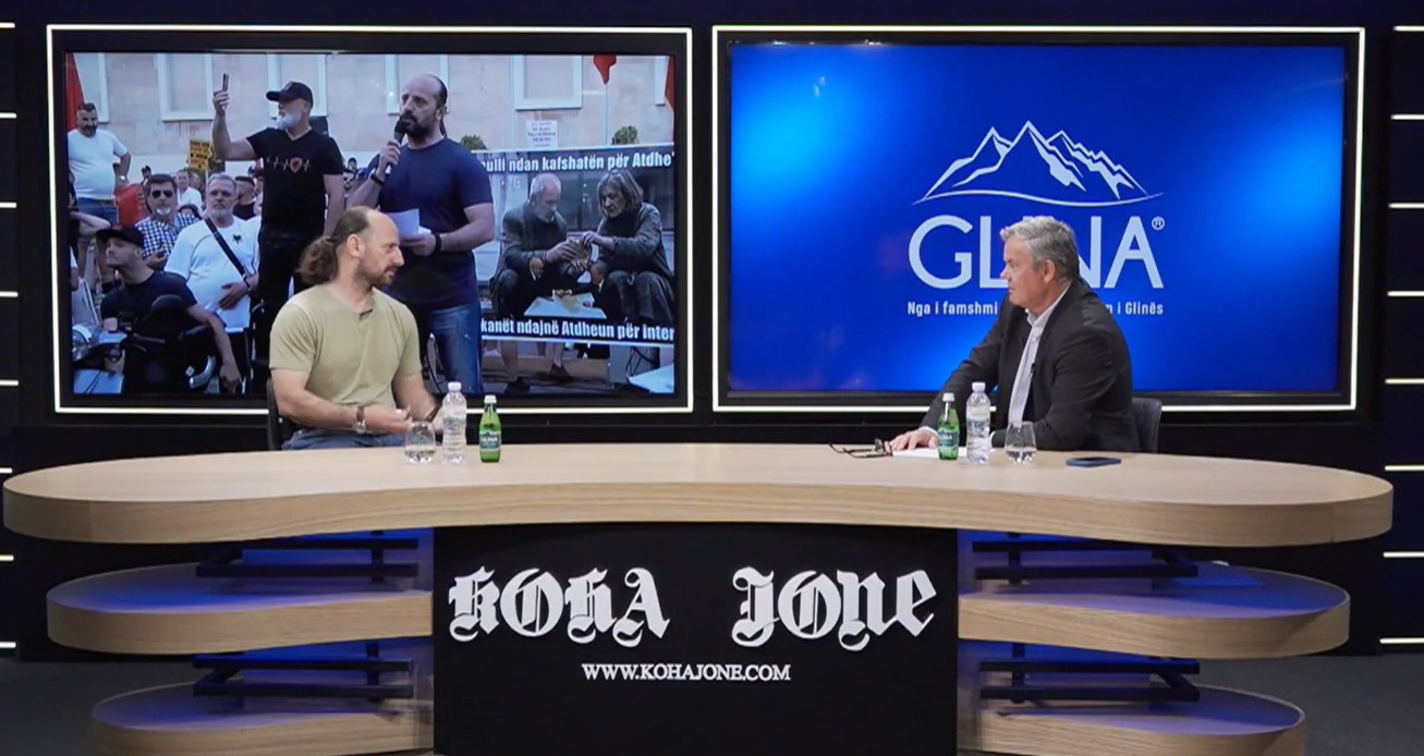 Dritan Goxhaj  rrëfen sekretet e protestës në KOHA JONE DEBAT  Flet edhe për plumbin ndaj kryeministrit 