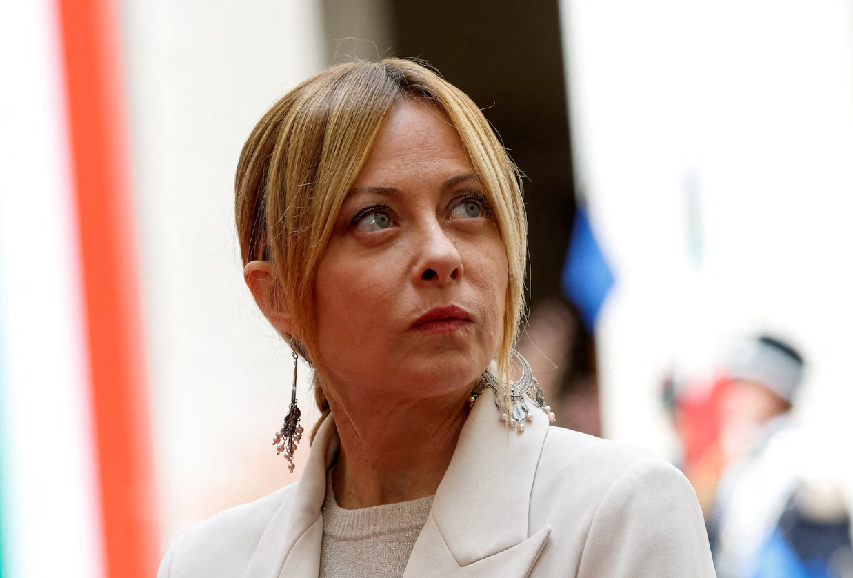 Meloni humbet në Parlament  Mbi 30 deputetë më tradhëtuan