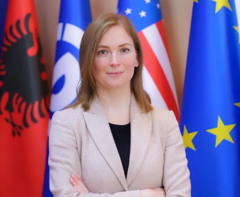 U zgjodh nënkryetare e PD, Bajaziti: Zotohem të ndërtoj ura mes diasporës dhe Shqipërisë