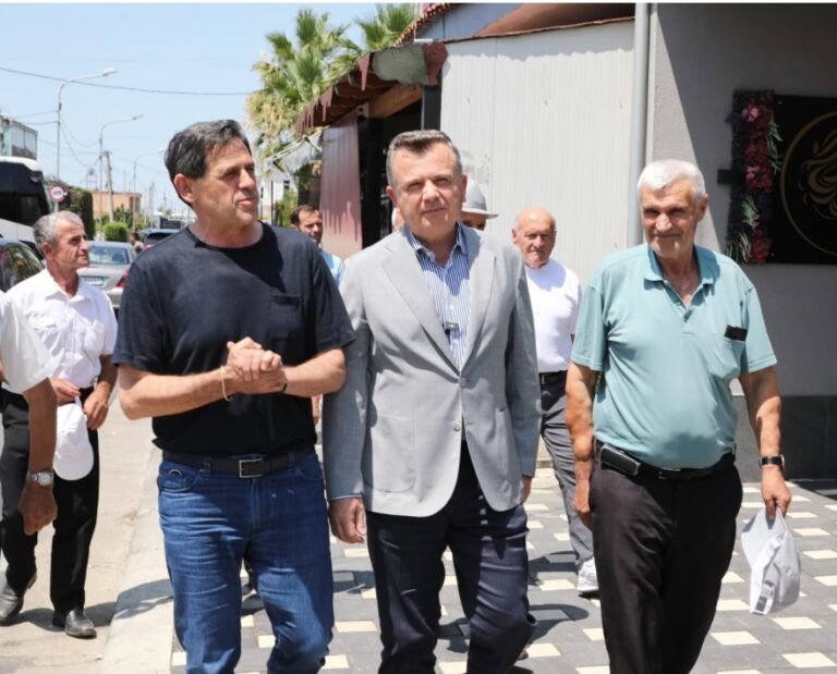 Përfundon rikonstruksioni i rrugës në Bathore, Balla: Kamza po ndryshon me ritme të shpejta