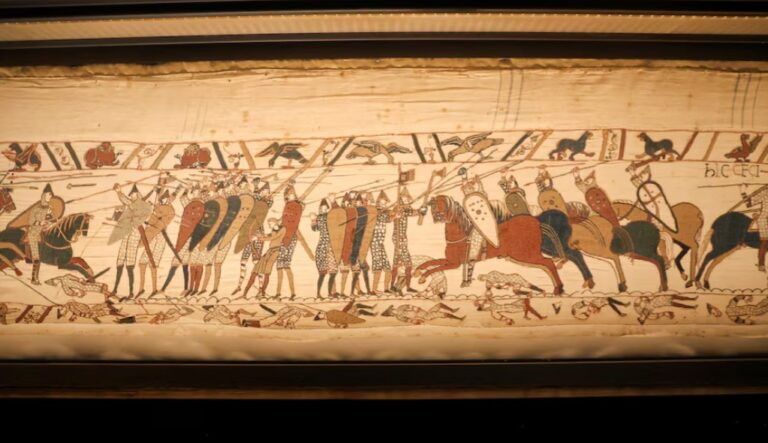 Ekspozimi i “Tapestrisë së Bayeux-it” në Angli, një sukses historik që ndodh një herë në 1000 vjet