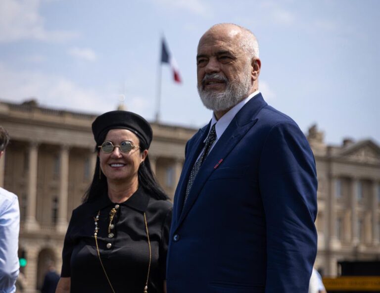 Festa Kombëtare e Francës, Rama ndan pamjet: Paradite europiane në Paris