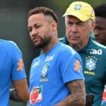 Ancelotti, italiani i fundit në Botëror, përqafon shpirtin brazilian duke mësuar himnin