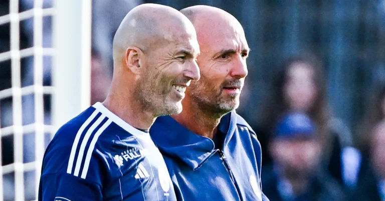 Dugarry flet për Zidane: Nuk e imagjinoja trajner, por fusha ia riktheu pasionin!