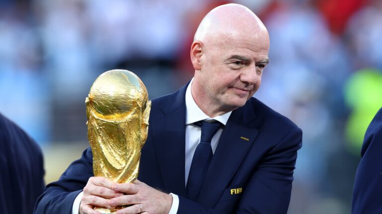Planet e FIFA-s për komercializimin e Kupës së Botës ndezin reagime