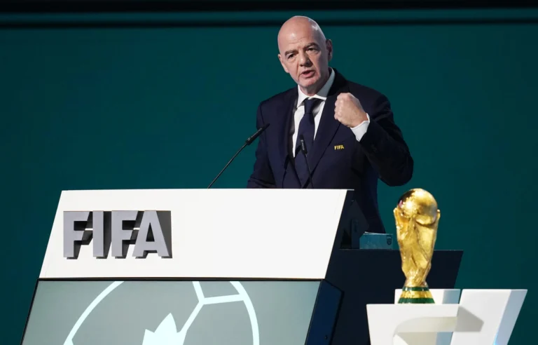 FIFA mohon akuzat: Nuk po e shesim futbollin, vazhdon plani për investitorë privatë