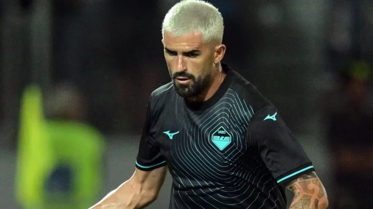 Elseid Hysaj pranë një aventure të re në Serie A, Lecce nis negociatat