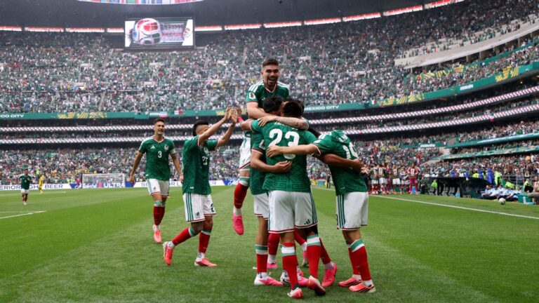 Meksika paralajmëron Anglinë (ose Congon), në fortesën “Azteca” nuk ka humbur asnjëherë!