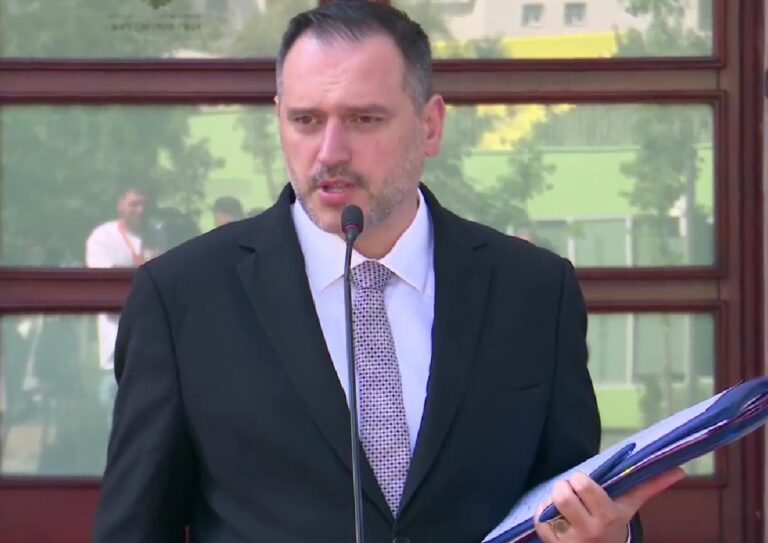 Ministri Nufi: Dërgojmë 4 oficerë shtabi në Gaza, më pas vlerësojmë sa ushtarë duhen