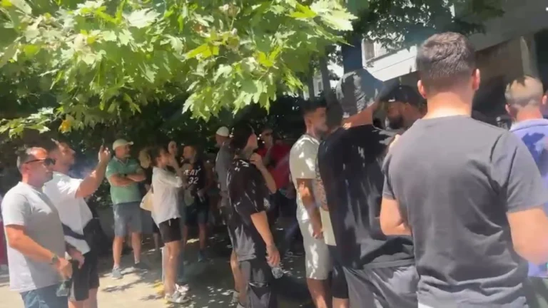 Seancë gjyqësore për 21 qytetarët e arrestuar, protestuesi me epilepsi shfaq probleme shëndetësore
