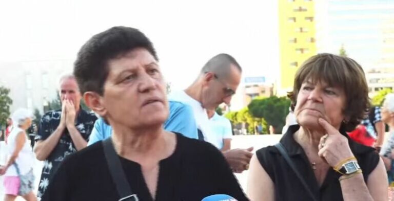 40 ditë protestë, qytetarja: Në spitale s’ka ilaçe, por japin 4 mln euro për një këngëtar