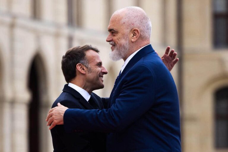 Edi Rama në Paris (foto)